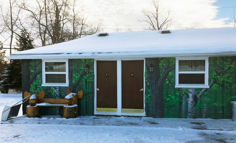 Bigfoot Hideaway Motel & Gift Shop - From Web Listing (newer photo)